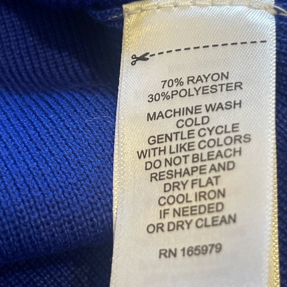 Cable & Gauge Sleeveless Scalloped Neck Stretch Knit Blouse Cobalt Blue Large - Picture 6 of 9